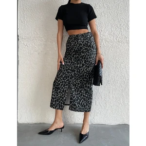 Aref Jeans Önü Yırtmaçlı Leopar Desenli Kot Etek