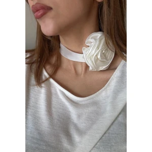 New Obsessions Saten Kumaş Büyük Çiçek Choker Kolye