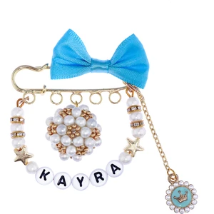 Minik Adımlar Isme Özel Cevşenli  Bebek Yaka , Beşik ve Yastık Iğnesi Isimli