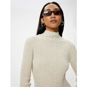 Basic Triko Boğazlı Kazak Uzun Kollu Dokulu