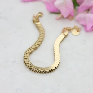 Linda Pul Model Çelik Gold Bileklik