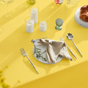 Zeren Home Sıvıya Dayanıklı Pamuk Keten Dertsiz Masa Örtüsü Sarı