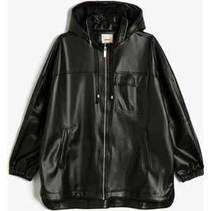 Kapşonlu Yağmurluk Deri Görünümlü