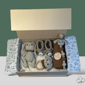 Bebek Hediye Kutusu / Kişiselleştirilebilir Babyshower Yenidoğan Hediye Seti - Rabbit Box 1