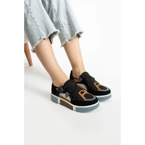 Kadın Siyah Şık Tasarım Ortopedik Kadın Sneaker