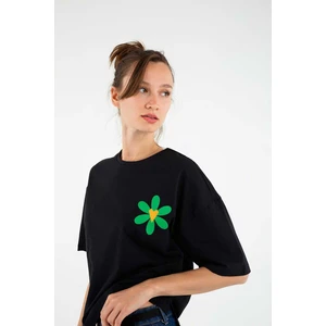 Kalbim Çiçek Boxy Crop Tişört