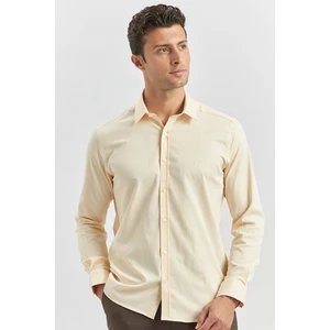 Açık Bej Uzun Kol Düz Bez Ayağı 032 Sert Yaka Classic Slim Fit Gömlek 1004240334