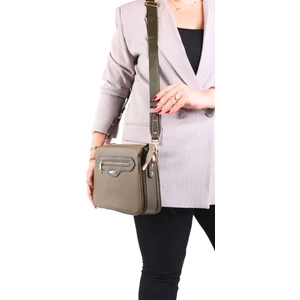 Galb Leather Büyük Boy  5 Bölmeli Geniş Askılı Kadın Çapraz Omuz Çantası
