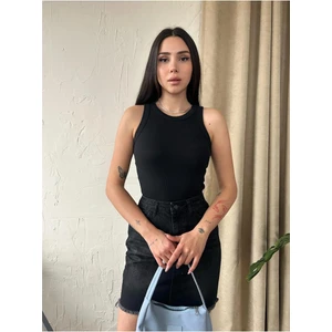 Fav Style Kadın Halter Yaka Geniş Biye Crop Kaşkorse Atlet Bluz