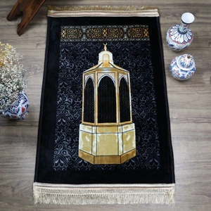Asya Bayrak Kadife Peluş Makam-I Ibrahim Motif Seccade