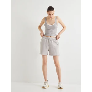 Rahat Kalıp Şort Beli Bağlamalı Cepli Pamuklu