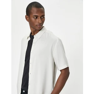 Yazlık Gömlek Kısa Kollu Klasik Yaka Düğmeli Viskon Kumaş