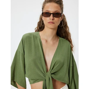 Crop Üst V Yaka Bağlama Detaylı Oversize Kimono Kol