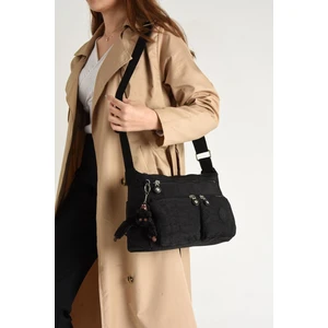 571 Collections Çapraz Askılı Ultra Hafif Çok Cepli Omuz Çantası Siyah (Model: 571-6R)