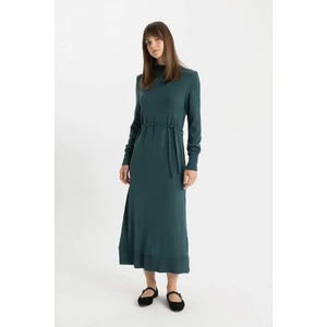 Regular Fit Yarım Balıkçı Yaka Basic Düz Yırtmaçlı Uzun Kollu Maxi Triko Elbise A9807AX24WN