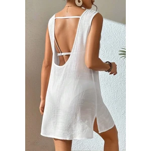 Sırt Dekolteli Yırtmaçlı Pareo Plaj Elbisesi