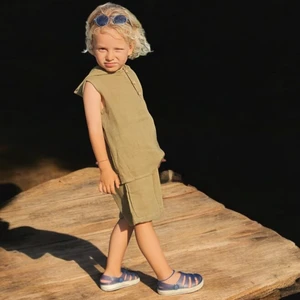 Bebeğime Çorap Erkek Çocuk Kapüşonlu Kolsuz Müslin Tişört Şort Takım