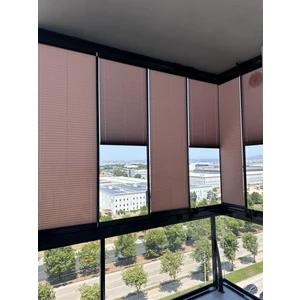 Kahverengi Plise Katlanır Cam Balkon Perdesi, Ofis Perdesi, Mutfak Perdesi, Salon Perdesi