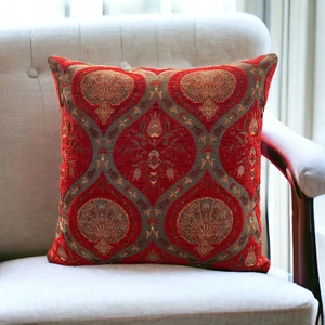 Pillows Store Geleneksel Karanfil Desenli Kırmızı Kırlent Kılıfı 45 x 45 cm