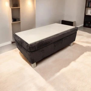 Puff Table Kardelen , Sandıklı Orta Sehpa Puflu , Çizgili Krem Kadife Kumaş