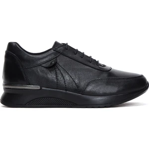 Kadın Siyah Bağcıklı Casual Sneaker 24WFD411218