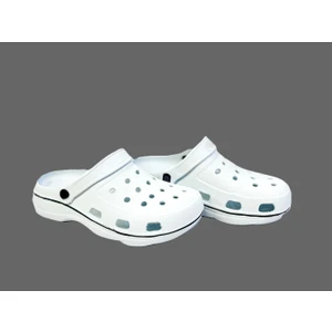 KAFKASLAR AYAKKABI Kafkaslar Önü Kapalı  Crocs Model Bay Bayan Terlik Sandalet