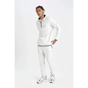 DeFactoFit Jogger Eşofman Altı Slim Fit Dar Kesim Skuba Dalgıç Kumaş Beli Bağcıklı Lastikli Paça Cepli A6965AX24AU