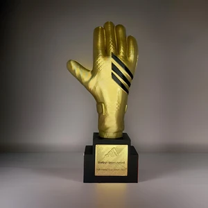 3D Layer Craft Fifa Altın Eldiven Kaleci Ödülü 30 cm Kişiye Özel Isim Yazılabilir Hediyelik Dekor