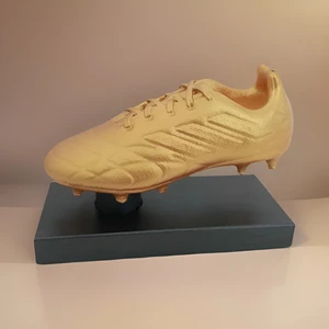 3D Layer Craft Fifa Altın Ayakkabı Ödülü Figürü 25 cm Büyük Boy - Kişiye Özel Isim Yazılabilir Hediyelik Dekor