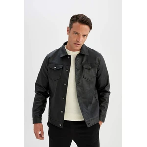 Su Geçirmez Slim Fit Dar Kesim Gömlek Yaka Düğmeli Cepli Mevsimlik Hafif İnce Suni Deri Ceket Mont C4861AX24WN