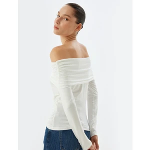 Uzun Kollu Tişört Madonna Yaka Drapeli Slim Fit