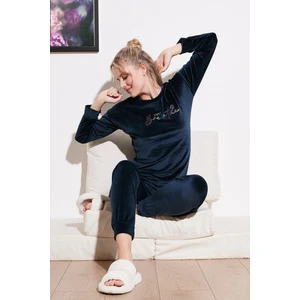 Regular Fit Yumuşak Dokulu Kadife Pijama Takımı Bayan Pijama Takımı 6094200W4