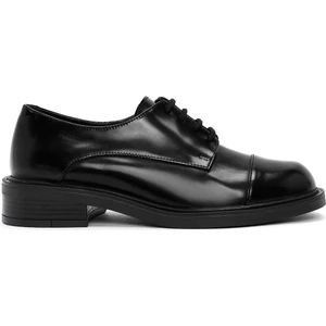 Kadın Siyah Bağcıklı Maskülen Loafer 24WFD141222
