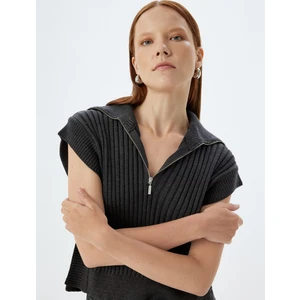 Triko Crop Süveter Yarım Fermuar Detaylı Dik Yaka