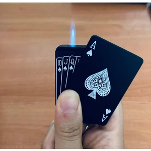 Sıradışı Metal Iskambil Kartları Temalı Siyah Jet Çakmak