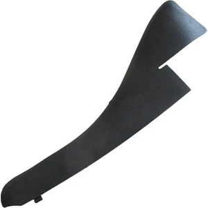 Renault Master 3 11/19 Ön Cam Kenar Plasti̇ği̇ Sağ