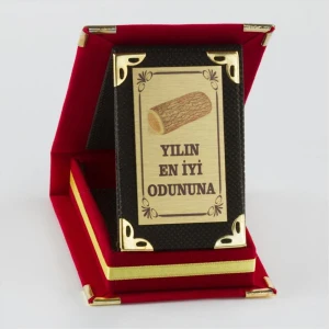 Bijuteri Net Yılın En Iyi Odununa Plaketi