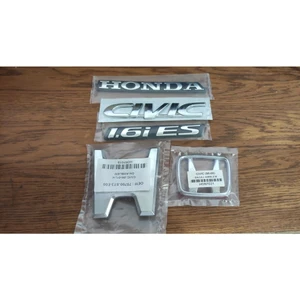 Çakır Grup Honda Civic Ön Panjur Arma Arka Bagaj Arması Honda Civic Bagaj Yazısı 1.6is Bagaj Yazısı 1998 - 2000