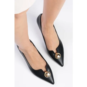 Mio Gusto Mio Gusto Charlotte Siyah Renk Sivri Küt Burunlu Kadın Topuklu Ayakkabı