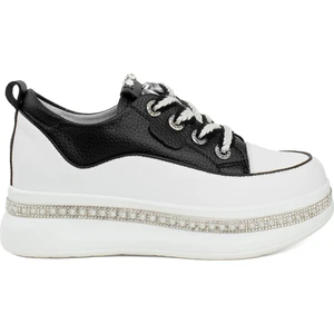 24K308-1 Kadın Deri Kalın Taban Sneaker Siyah
