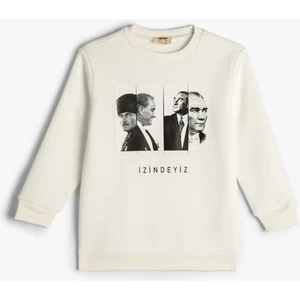 Atatürk Baskılı Sweatshirt Şardonlu Bisiklet Yaka
