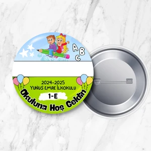 Isim Alanı Boş Sınıfa Özel Okuluna Hoş Geldin Iğneli 58 mm Metal Yaka Rozeti
