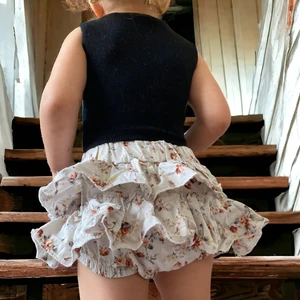 Bebeğime Çorap Kız Bebek Çiçek Baskılı Fırfırlı Külot