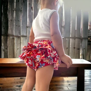 Bebeğime Çorap Kız Bebek Çiçek Baskılı Fırfırlı Külot