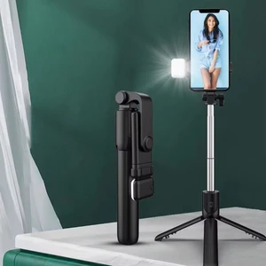 Buffer® Kendiliğinden LED Işıklı Kumandalı Uzayabilen Selfie Çubuğu,masa Üstü Tripod
