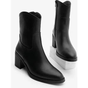 Kadın Fermuarlı Sivri Burun Kalın Topuklu Bot Tasim Siyah