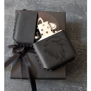 Nikura Craft Nikuracraft Kişiye Özel Çakmak Benzinli Çakmak Deri Kılıflı Zippo Tarzı Çakmak  Deri Kılıflı El Yapımı Siyah Kartal Desenli Hakiki Deri Çakmak