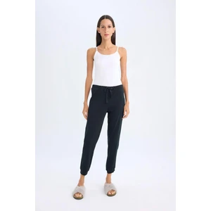 Fall in Love Regular Fit Beli Bağcıklı Lastikli Paça Pijama Altı B6210AX24AU