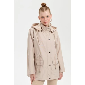 Desen Triko Kadın Kapüşonlu Kapaklı Cepli Kısa Trençkot Bej