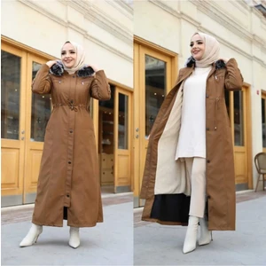 KMK Kombin Içi Tamamen Kürklü Su ve Rüzgar Geçirmez Battal Beden Spor Defile Büyük Beden Pardesü Mont